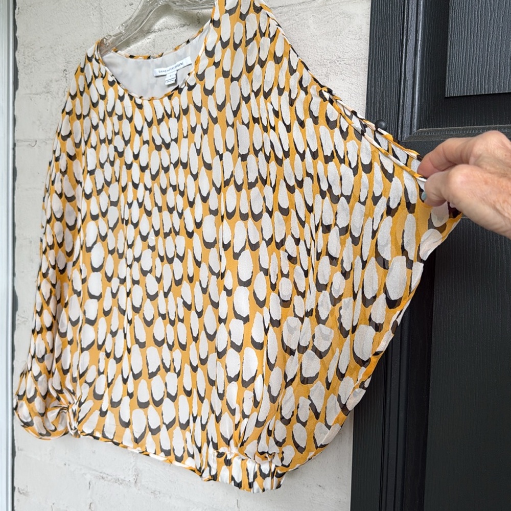 Diane Von Furstenberg The Robyn Top Yellow/Grey/Ivory Silk Pullover Blouse Small - Picture 7 of 16